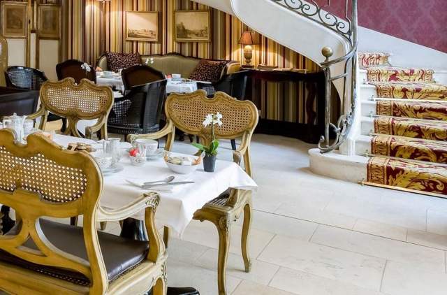 petit dejeuner Hotel du Romancier Paris